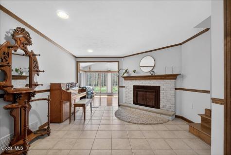 34 Guilder Place Ballston Lake NY 12019