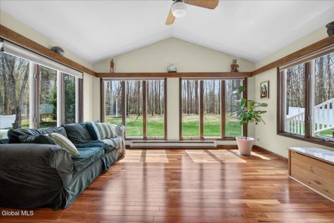 34 Guilder Place Ballston Lake NY 12019