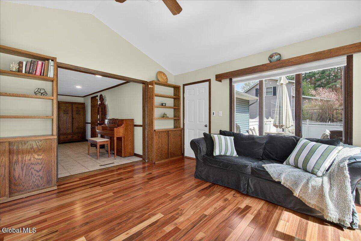 34 Guilder Place Ballston Lake NY 12019