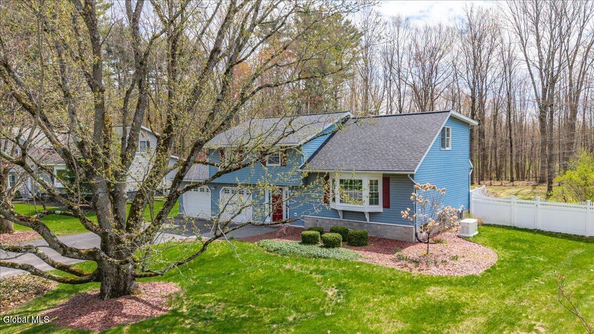 34 Guilder Place Ballston Lake NY 12019