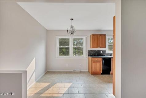32 Tamarack Lane East Greenbush NY 12061