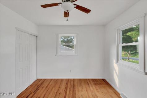 32 Tamarack Lane East Greenbush NY 12061