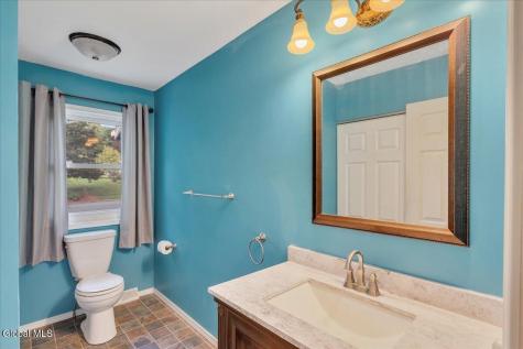 32 Tamarack Lane East Greenbush NY 12061