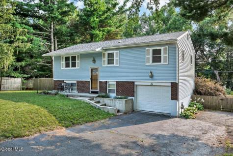 32 Tamarack Lane East Greenbush NY 12061