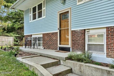 32 Tamarack Lane East Greenbush NY 12061