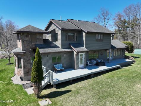 499 Miller Road Clifton Park NY 12065