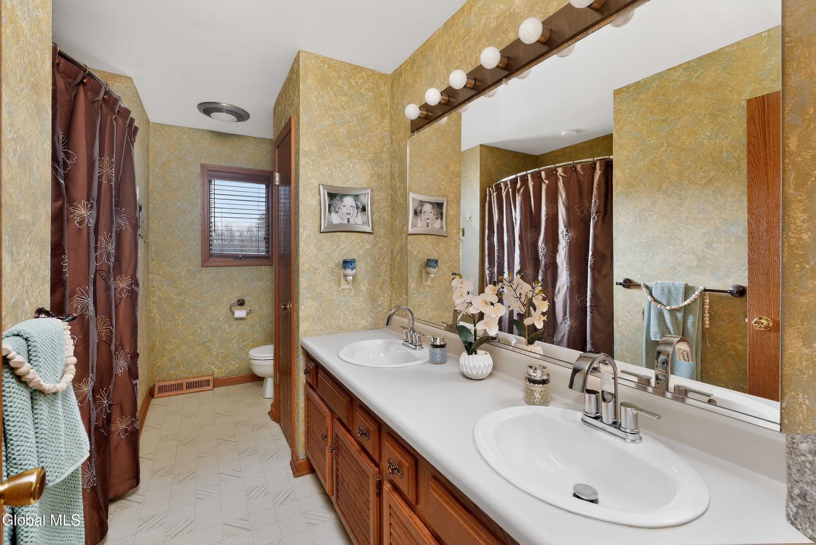 499 Miller Road Clifton Park NY 12065