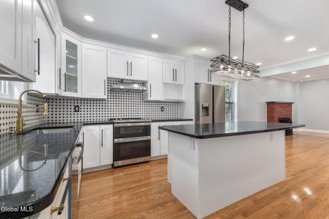 1710 Eastern Parkway Schenectady NY 12309