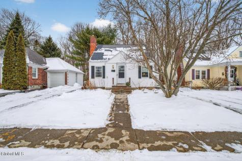 11 Crescent Drive Albany NY 12208