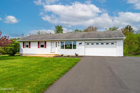 57 Casey Road Schaghticoke NY 12154
