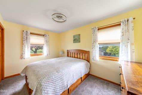 57 Casey Road Schaghticoke NY 12154