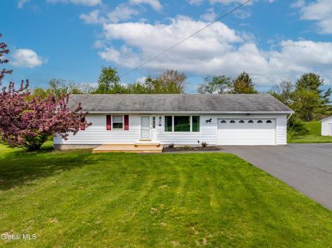 57 Casey Road Schaghticoke NY 12154