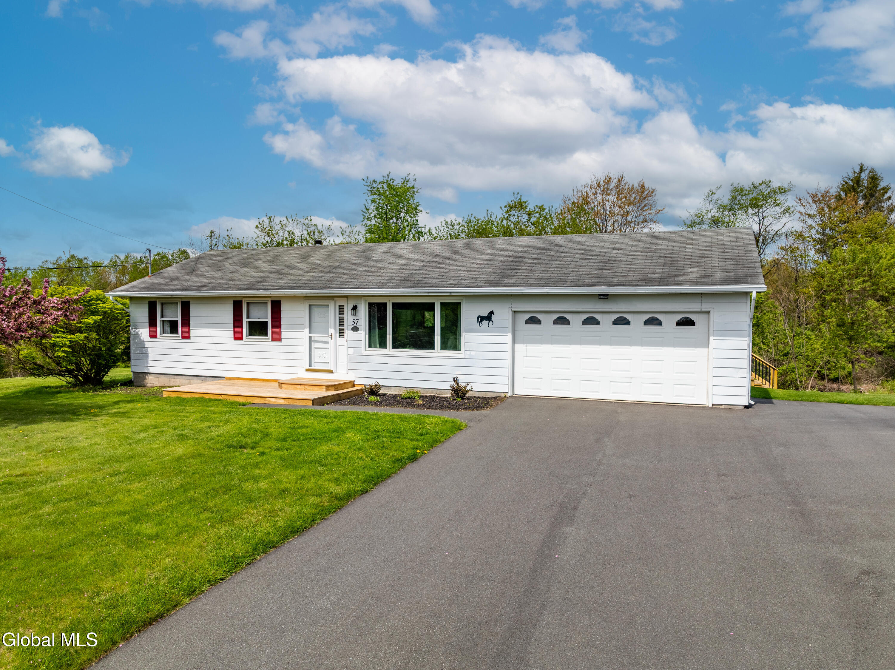 57 Casey Road Schaghticoke NY 12154