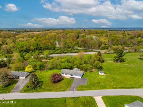 57 Casey Road Schaghticoke NY 12154