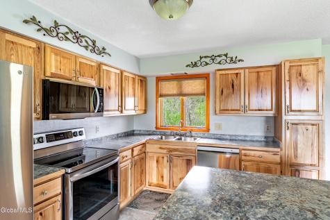 57 Casey Road Schaghticoke NY 12154