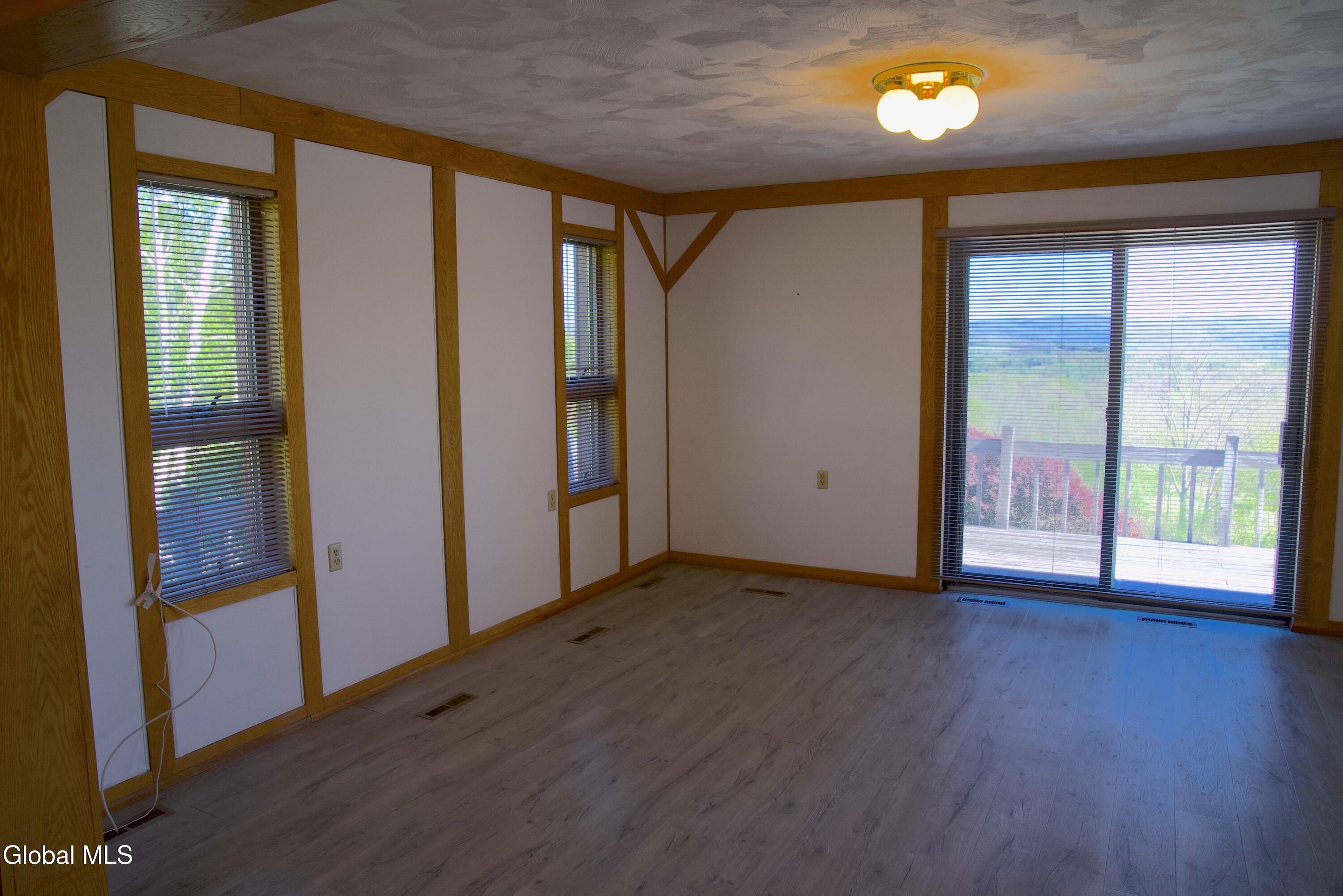 229 Sprakers Road Sloansville NY 12160