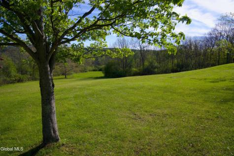 229 Sprakers Road Sloansville NY 12160