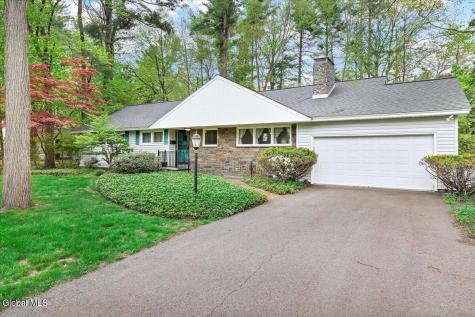 178 Westchester Drive S. Delmar NY 12054