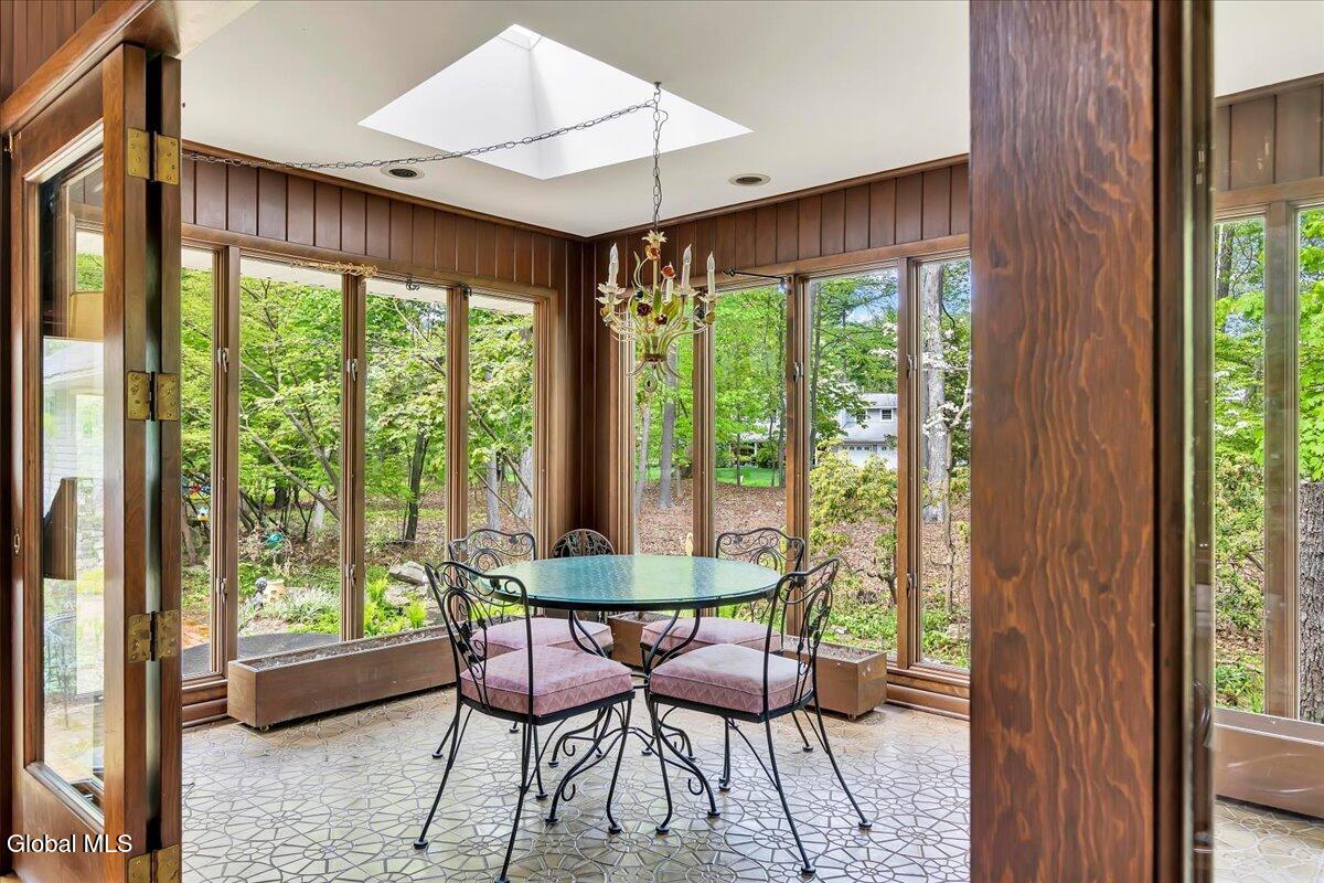 178 Westchester Drive S. Delmar NY 12054