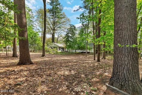 178 Westchester Drive S. Delmar NY 12054