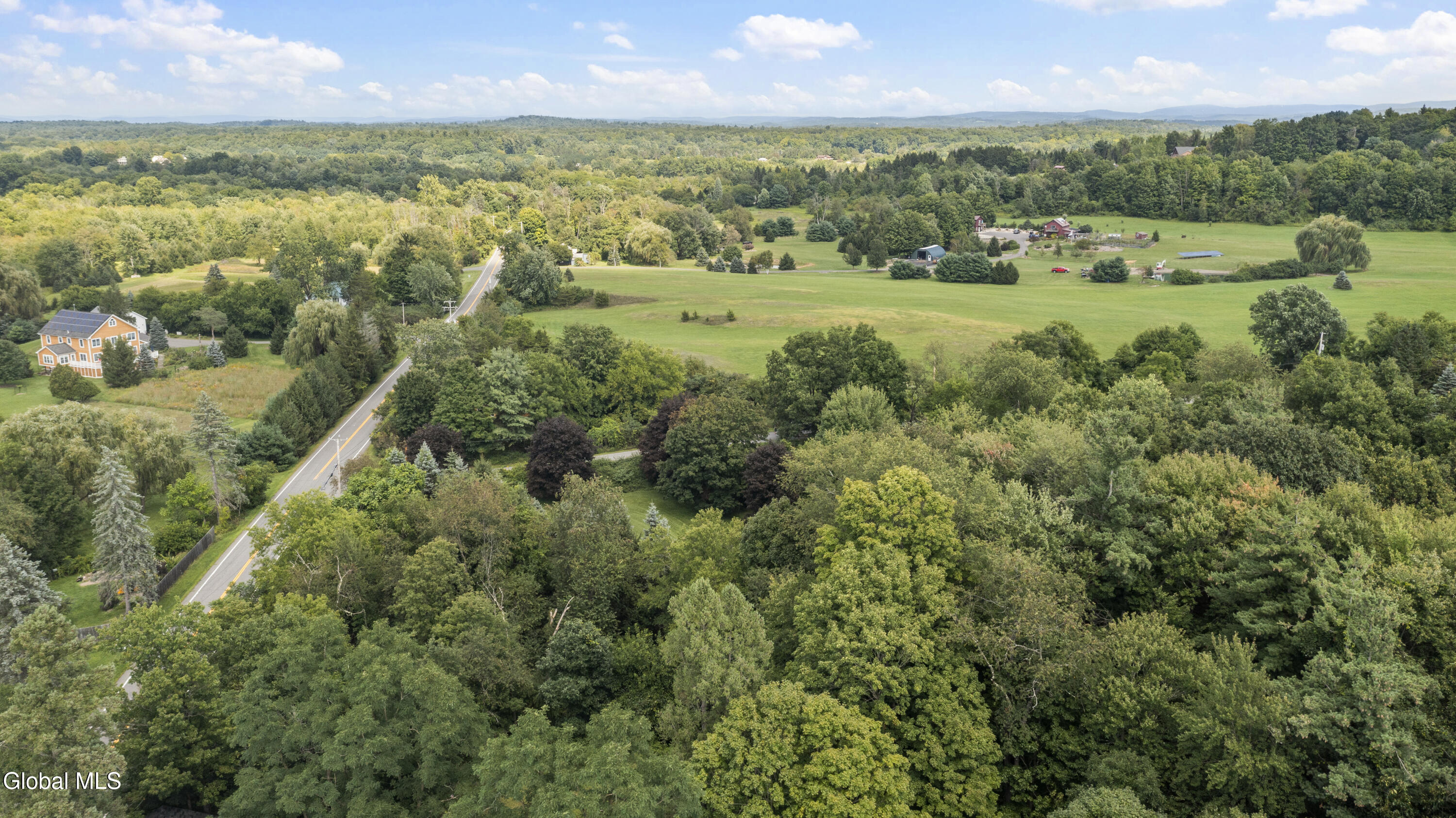 5 Link Road Ghent NY 12075