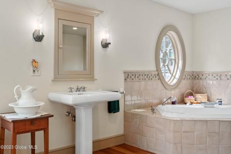 17 Williams Lane Greenwich NY 12834