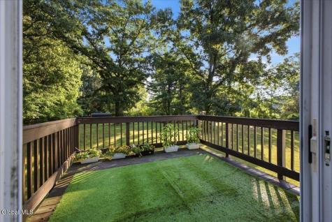 315 Consaul Road Colonie NY 12205