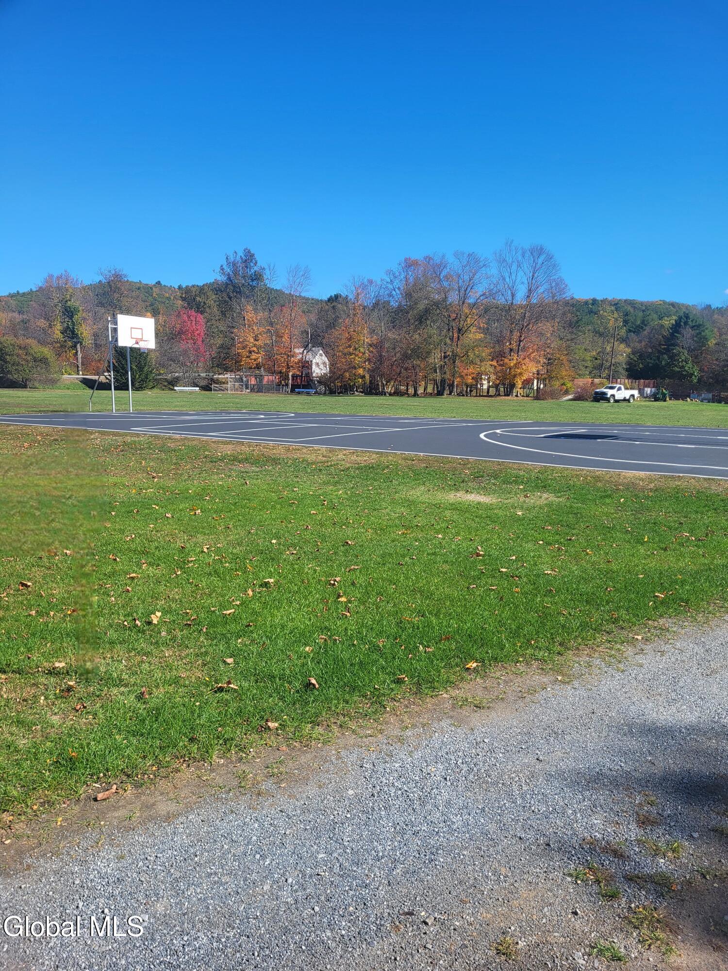 29 Hadley Road Stony Creek NY 12878