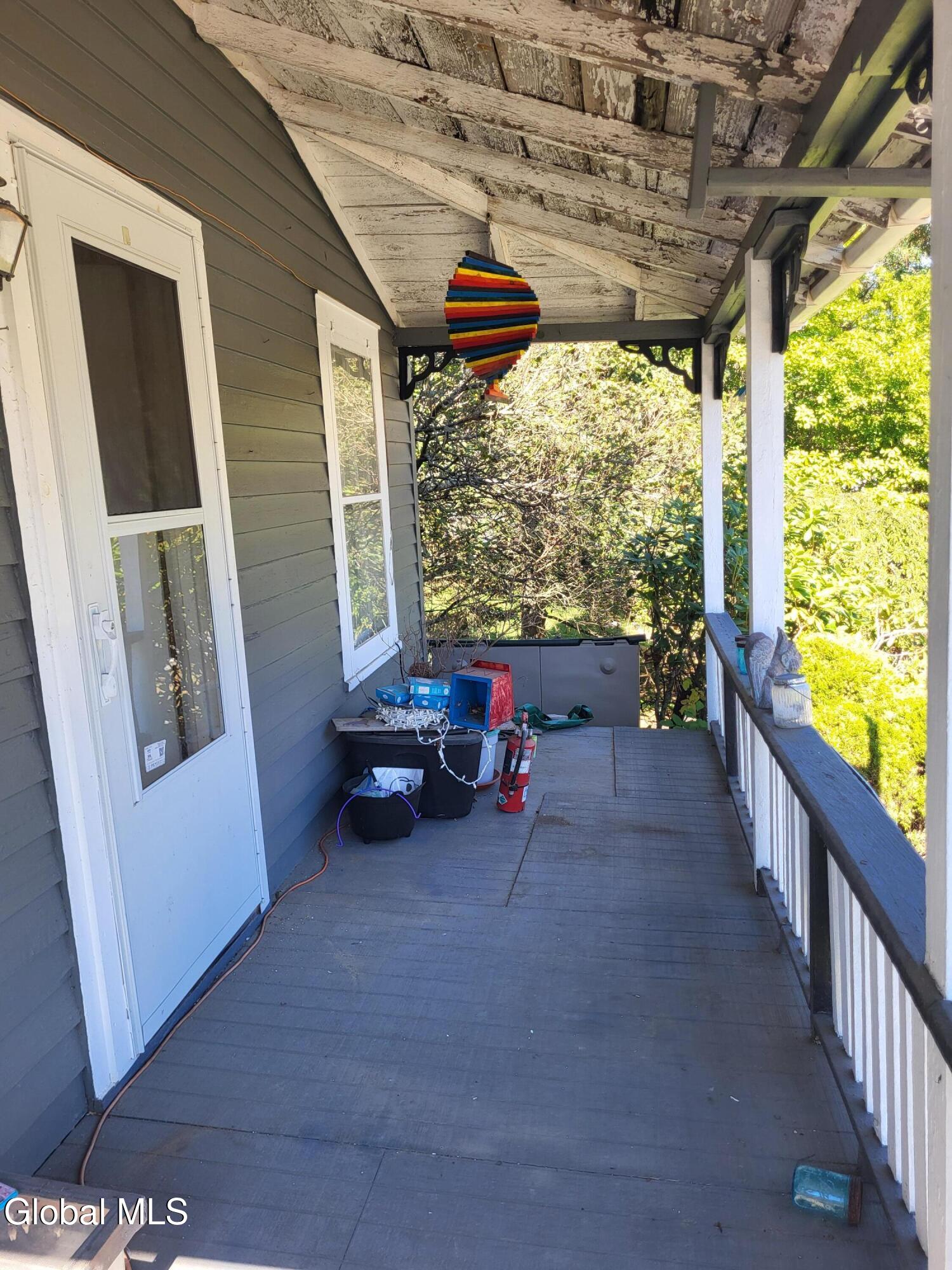 29 Hadley Road Stony Creek NY 12878