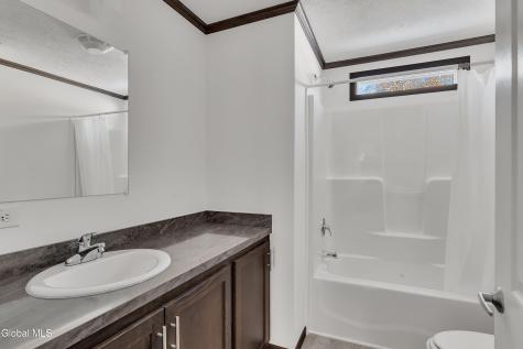 51 West Mountain Road Corinth NY 12822
