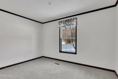51 West Mountain Road Corinth NY 12822
