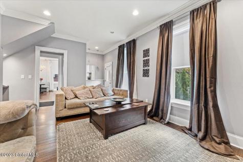 48 Franklin Street Saratoga Springs NY 12866