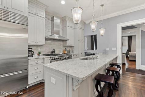 48 Franklin Street Saratoga Springs NY 12866