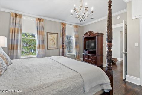 48 Franklin Street Saratoga Springs NY 12866