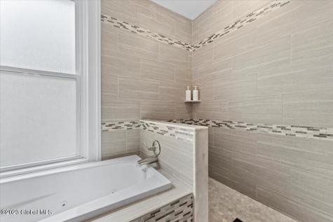 48 Franklin Street Saratoga Springs NY 12866