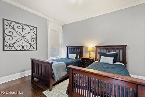48 Franklin Street Saratoga Springs NY 12866