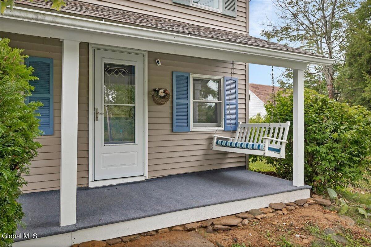 9452 Mariaville Road Pattersonville NY 12137
