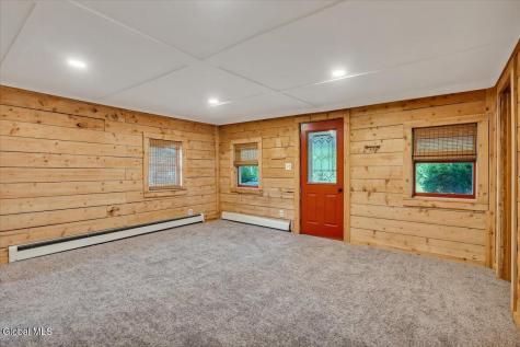 9452 Mariaville Road Pattersonville NY 12137