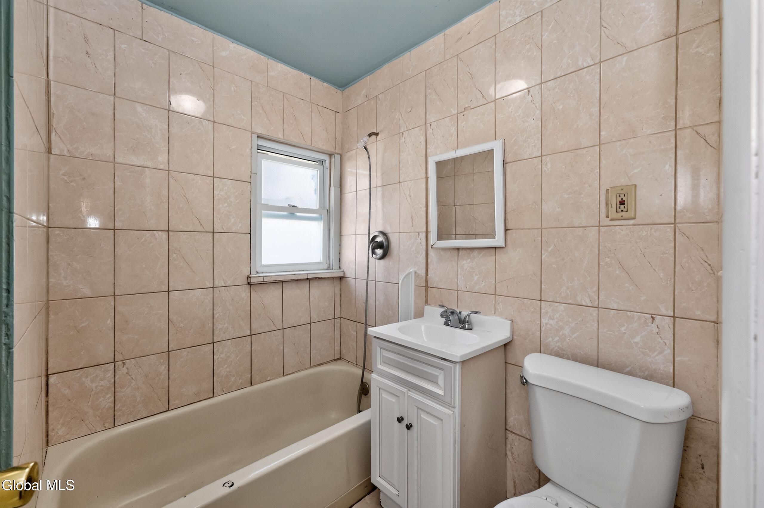 2117 Hugh Street Rotterdam NY 12306