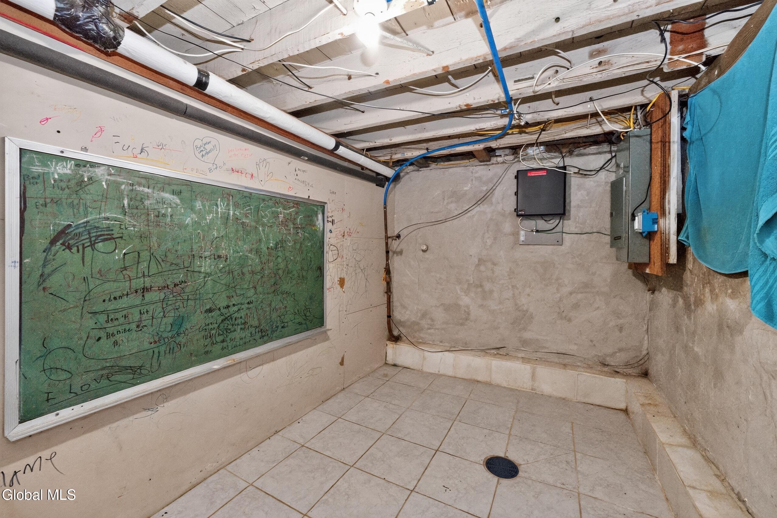 2117 Hugh Street Rotterdam NY 12306