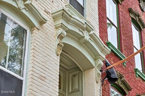155 Eagle Street Albany NY 12202