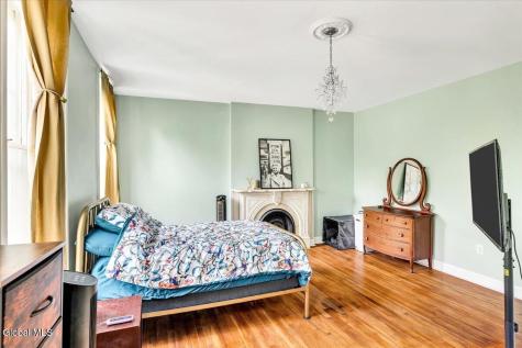 155 Eagle Street Albany NY 12202