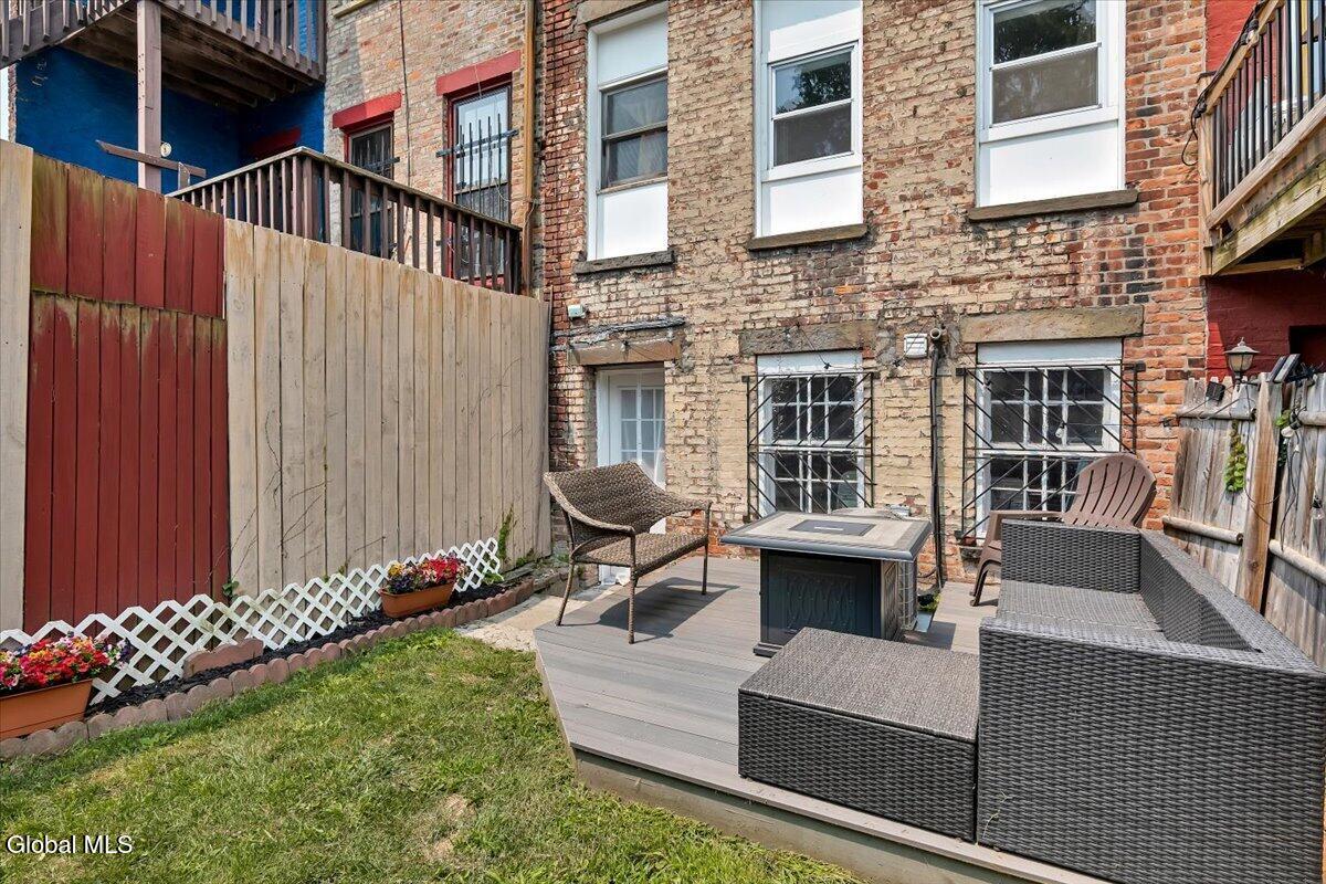 155 Eagle Street Albany NY 12202