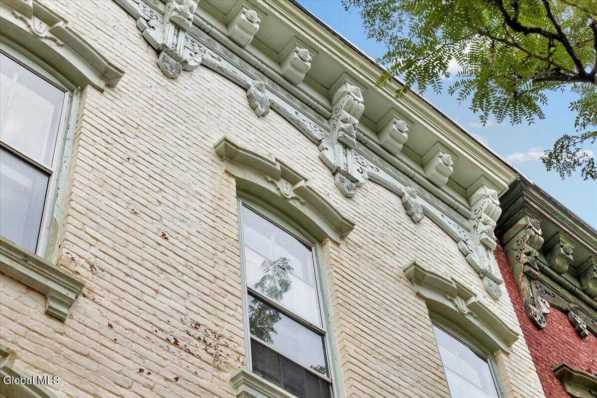 155 Eagle Street Albany NY 12202