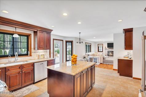 3062 New Williamsburg Drive Guilderland NY 12303