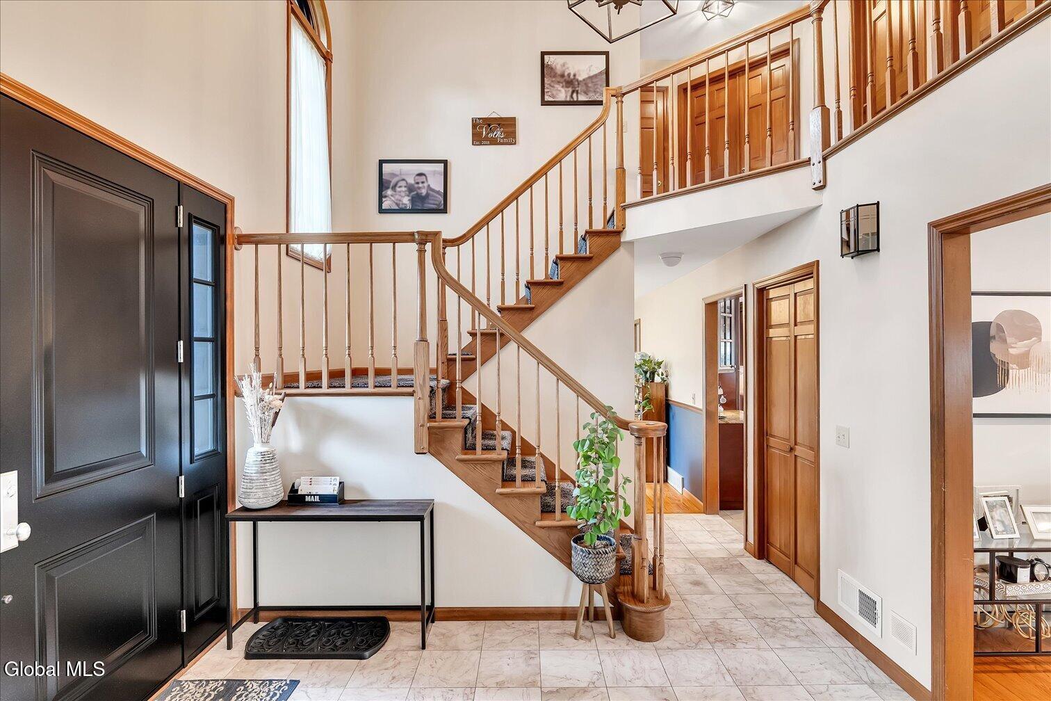 3062 New Williamsburg Drive Guilderland NY 12303