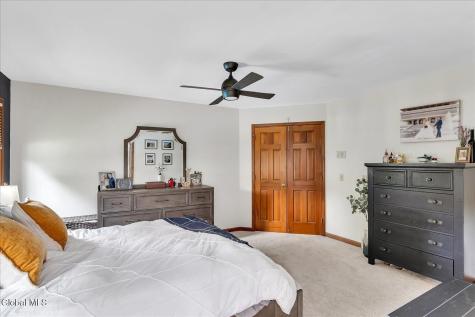 3062 New Williamsburg Drive Guilderland NY 12303