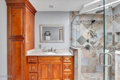 3062 New Williamsburg Drive Guilderland NY 12303