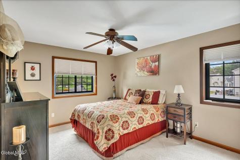 3062 New Williamsburg Drive Guilderland NY 12303