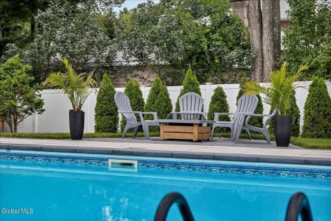 3062 New Williamsburg Drive Guilderland NY 12303